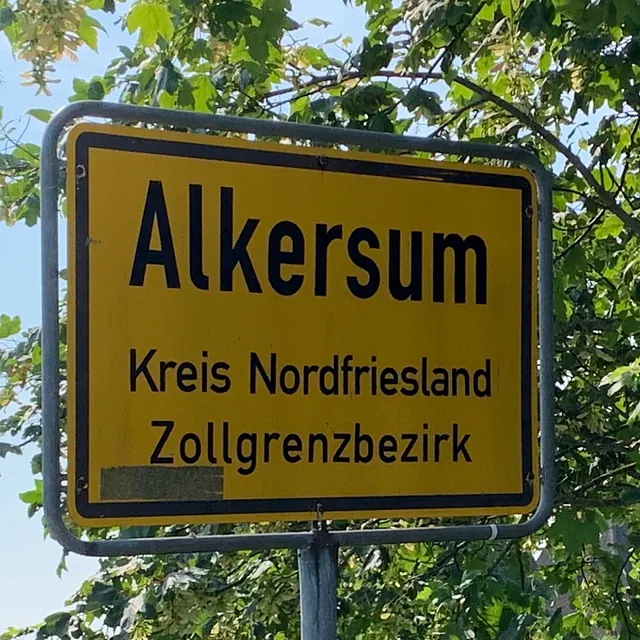 Ortstafel Alkersum